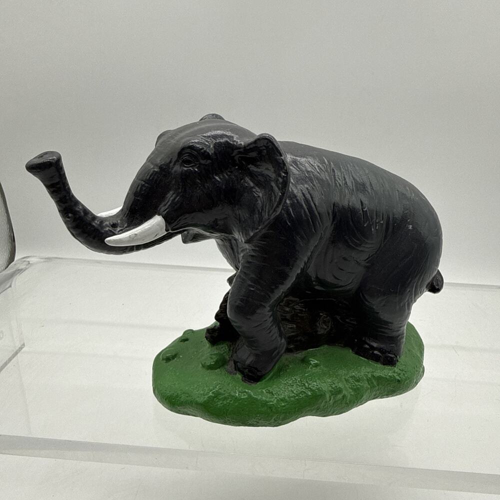 Blow Mold Plastic Elephant Bank Figure Toy Small World Importing 1989